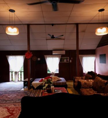 Kampung Wakaf Nyior Kembar House | Rumah Kayu Aboh
