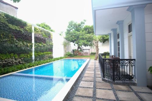 Surabaya House | Rumah Kertajaya