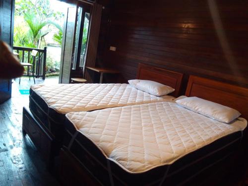 Mas House | Rumah lumbung casa De Brillo