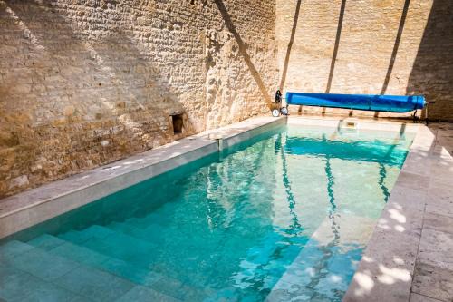 Raix House | Rural 3 Bedroom Gite with Swimming Pool