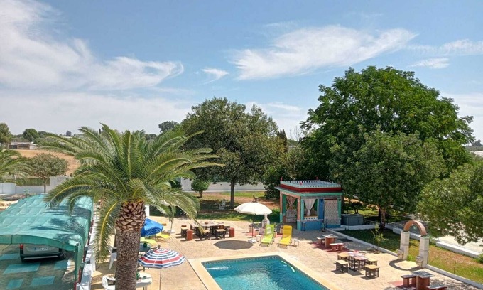 Utrera Ski Chalet | Rural Accommodation Villa Rosarito, villa with swimming pool and garden for 12 persons