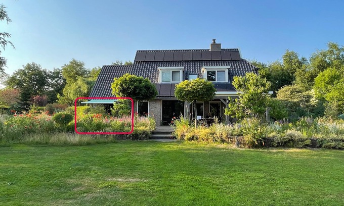 Bazuin Apartment | Rural apartment with garden