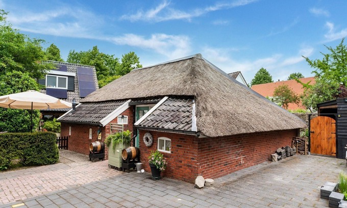 Gieten Other | Rural farmhouse in Gieten with terrace