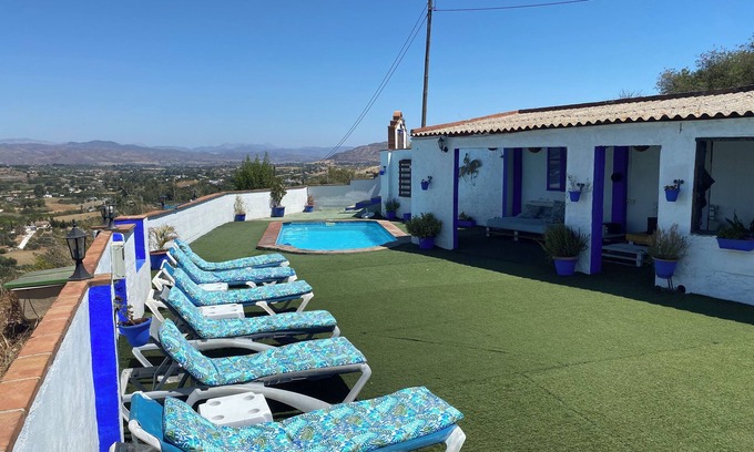 Alhaurin el Grande Ski Chalet | RURAL HOUSE LOS ERALES