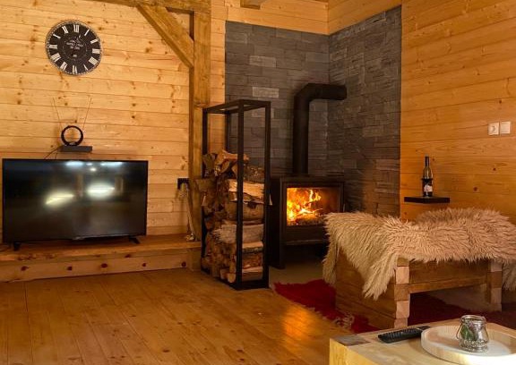 Municipality of Plitvicka Jezera Ski Chalet | Rural house Stipanov mlin