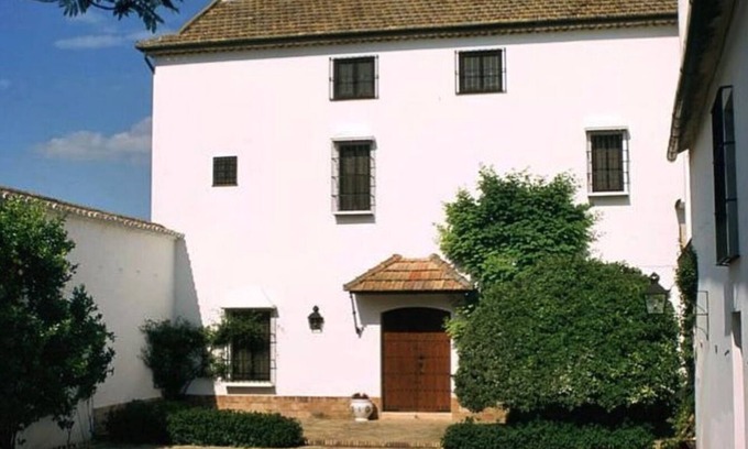 Montilla Cottage | Rural house with pool and paddle tennis court 4 km from Montilla