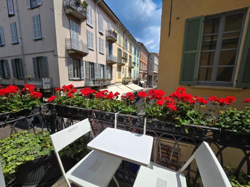 Como City Centre Apartment | Russomanno Apartments