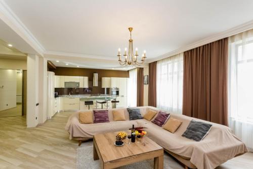 mtatsminda Apartment | Rustaveli Residence III