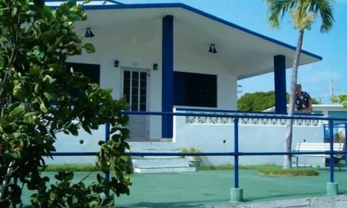 Montalva House | Rustic 3 Bedroom, 3 Bathroom House With Ocean View, Walk To The Beach