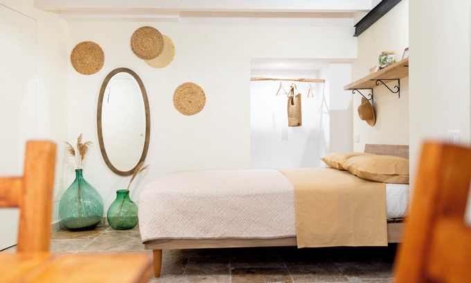Barletta Apartment | Rustic Apartment in Barletta, 10 Minutes from the Sea