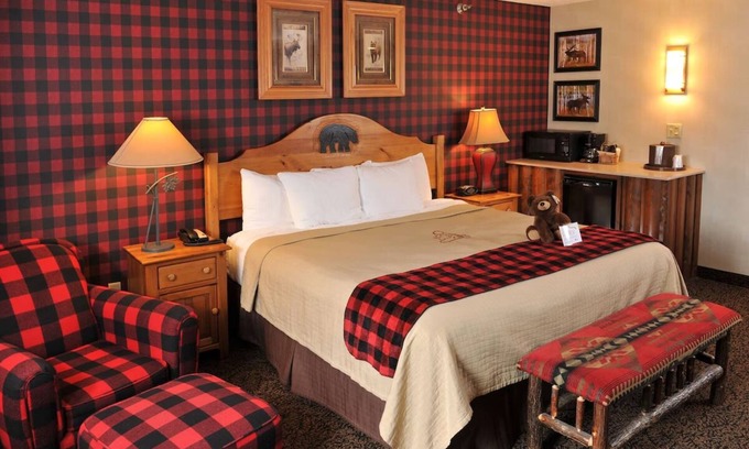 St. Joseph Hotel | Rustic Charm Meets Modern Comfort near Pony Express Museum