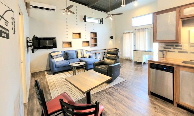 Lubbock House | Rustic Elegance: Explore Our 1B Cozy Barn-Dominium with Loft!