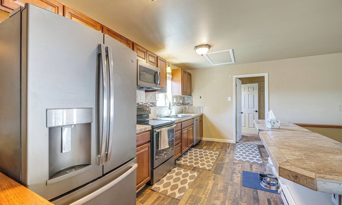 Park County Cabin | Rustic Guffey Cabin Rental w/ Mountain Views!