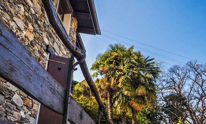 Sant'Abbondio Ski Chalet | Rustic house "al Sasso"