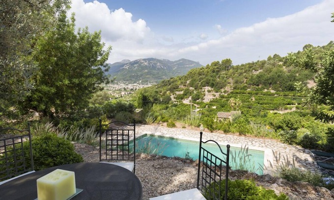 Fornalutx Cottage | Rustic house with private pool and free wifi! 5 min from Sóller