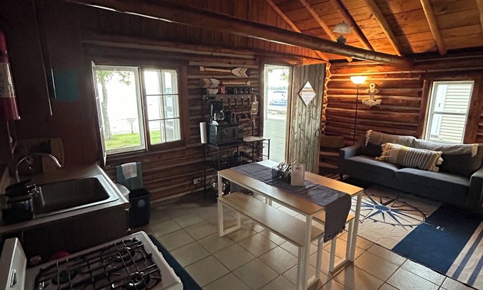 Prudenville Cabin | Rustic Lodge - Cabin #2