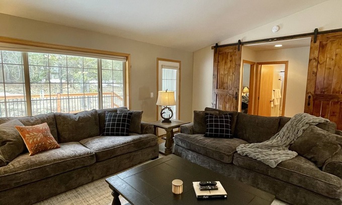 Three Rivers House | Rustic Luxury River House - Near Sunriver, Mt. Bachelor