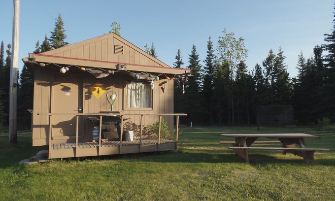 Funny River Cabin | Rustic one room cabin on 600 feet on the Kenai River