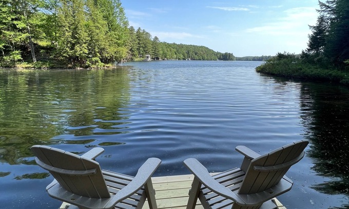 Woodgate House | RUSTIC PRIVATE SECLUDED ADIRONDACK COTTAGE
