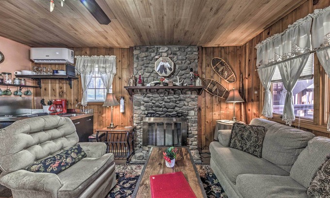 Ruidoso Cabin | Rustic Ruidoso Vacation Rental ~ 2 Mi to Downtown!