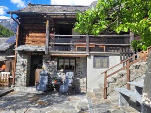Madra House | Rustico Cascina Val Malvaglia