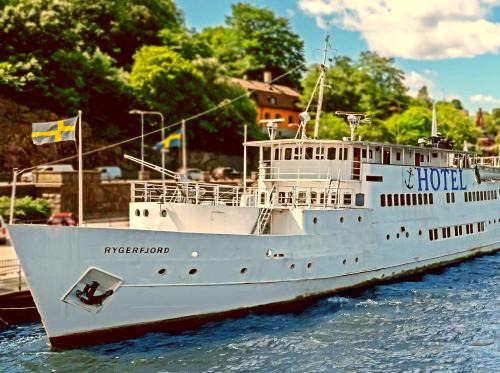 Sodermalm Boat Rental | Rygerfjord Hotel & Hostel