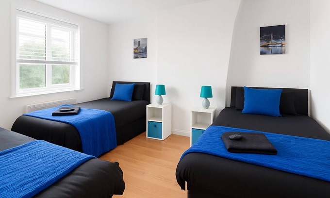 Reading House | Rylstone Retreat - 4 Bedroom House in Reading