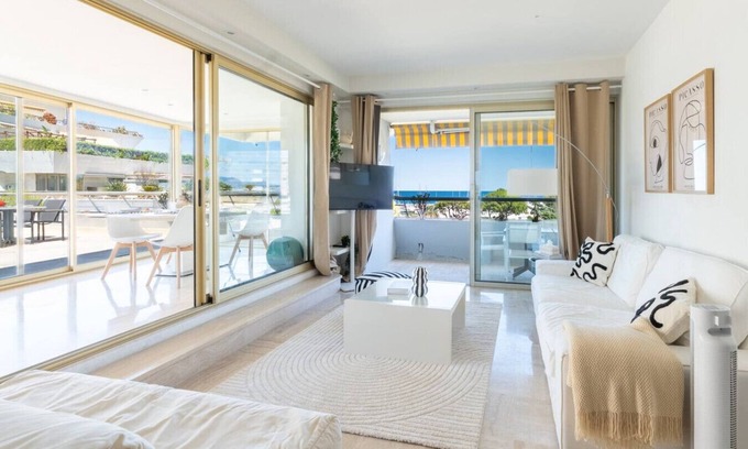 Villeneuve Loubet Beach Apartment | Séjour Luxe - Panoramic view