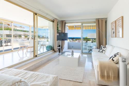 Villeneuve Loubet Beach Apartment | Séjour Luxe - Vue panoramique