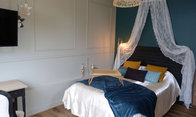 Le Teich House | Séjour Romantique en duo Avec Jacuzzi