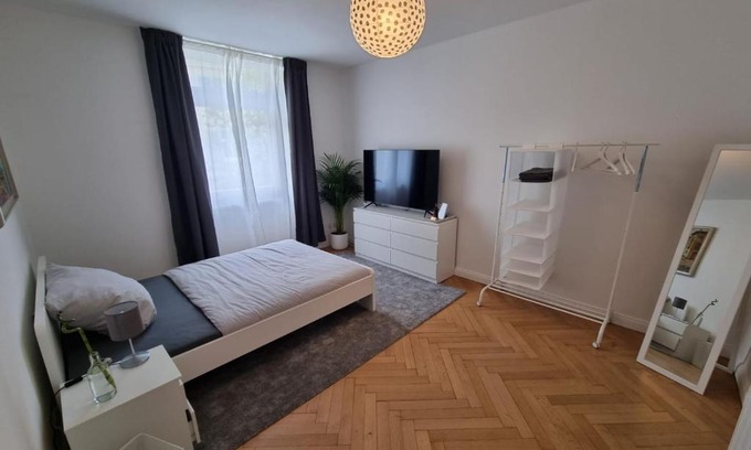 Alt-Muhlburg House | Süße Marie
