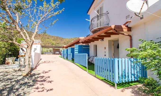 Cardedu House | S'Omu e Chicchinu rooms
