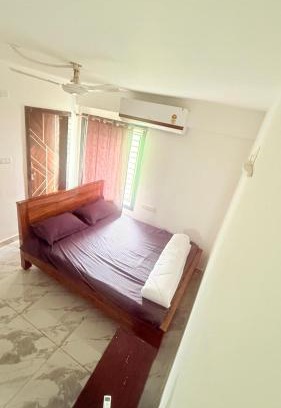 Pithapuram Hotel | S ROOMs