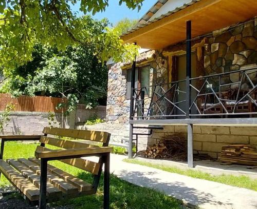 Likani House | Sa Ni CoTTage