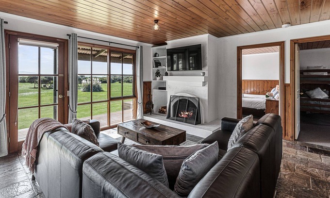 Marengo House | Sabine Apollo Bay Cottages