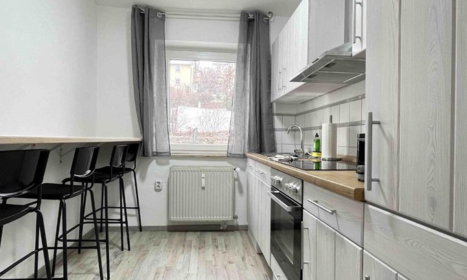Schwandorf Apartment | SAD190 - Zentrale Moderne Monteurwohnungen