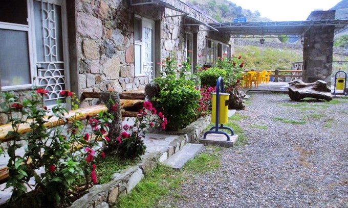 Vardzia House | SADA Guesthouse