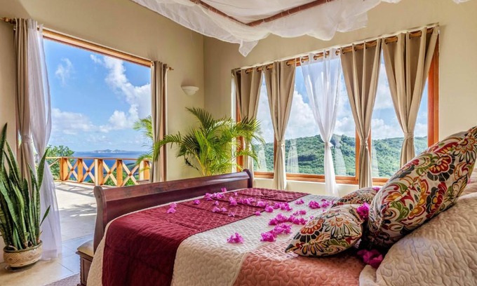 Spring Estate Villa | Sadewa Villa