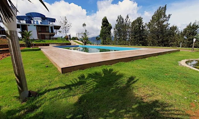 Kunnathidavaka Villa | SaffronStays Cholamala, Wayanad