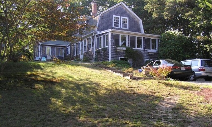 Sagamore Beach Cabin | Sagamore Beach, Cape Cod - Lovely old Cape known as the 'Rose Cottage'
