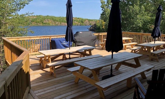 Grand Marais Cabin | Saganaga Lodge Small Room #3