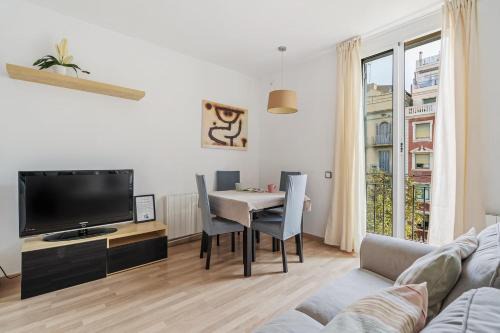 La Sagrada Familia Apartment | Sagrada Familia Avenida Gaudi Views&cozy Lounge