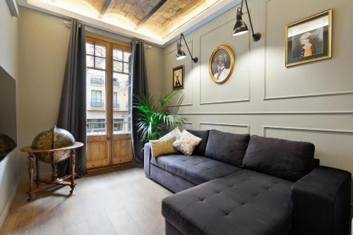 La Sagrada Familia Apartment | Sagrada266 by chicStays