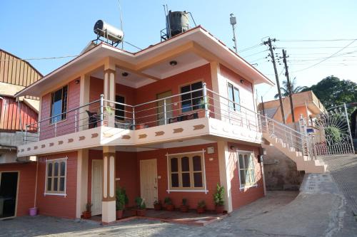 Stuart Hill Villa | SAI HOLIDAY HOME