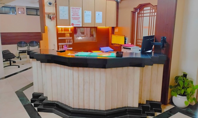 Goregaon West House | SAIGAL GUEST HOUSE