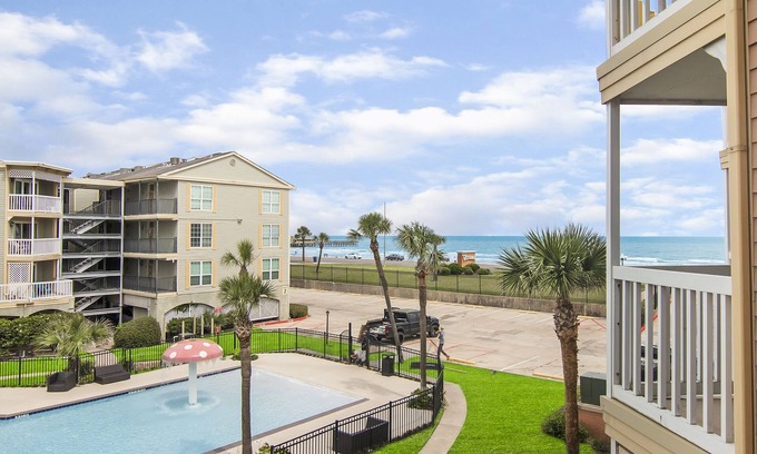 Galveston Condo | Sail Away - Amazing Ocean View