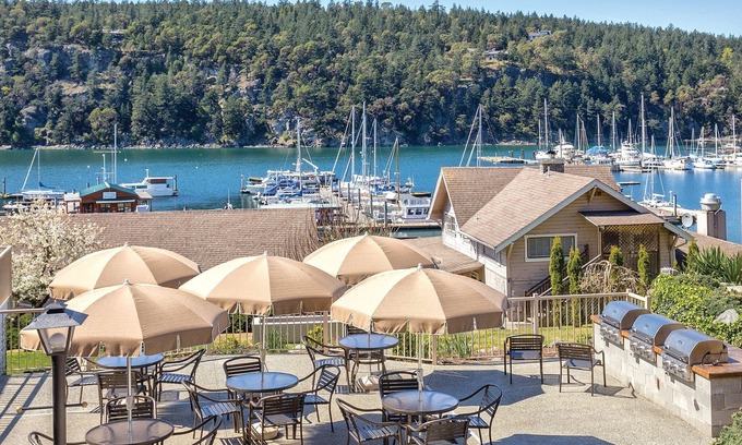 Deer Harbor Resort | Sail on in and Relax !