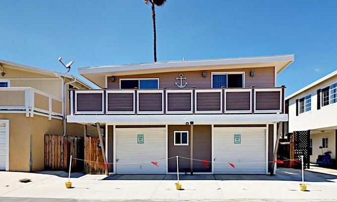 Pierpont Bay Apartment | Sailaway Cabin B