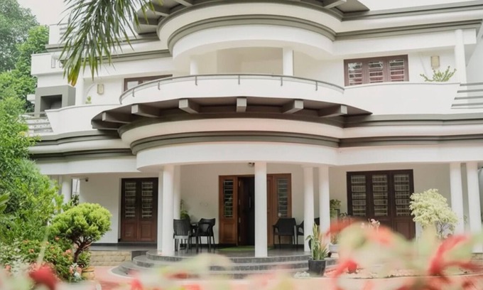 Cherthala House | "Sailor Villa Beachside Bliss: Independent Haven in Arthunkal, Kerala"