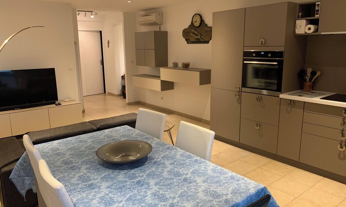 Saint-Cyprien Plage Apartment | Saint Cyprien, Beautiful, Fully renovated 2-bedroom Apt with WiFi, AC, Pool.